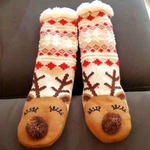 NWT Fuzzy Baba Kids Socks